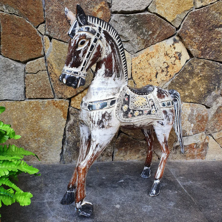 Grande statue de cheval antique sculptée à la main