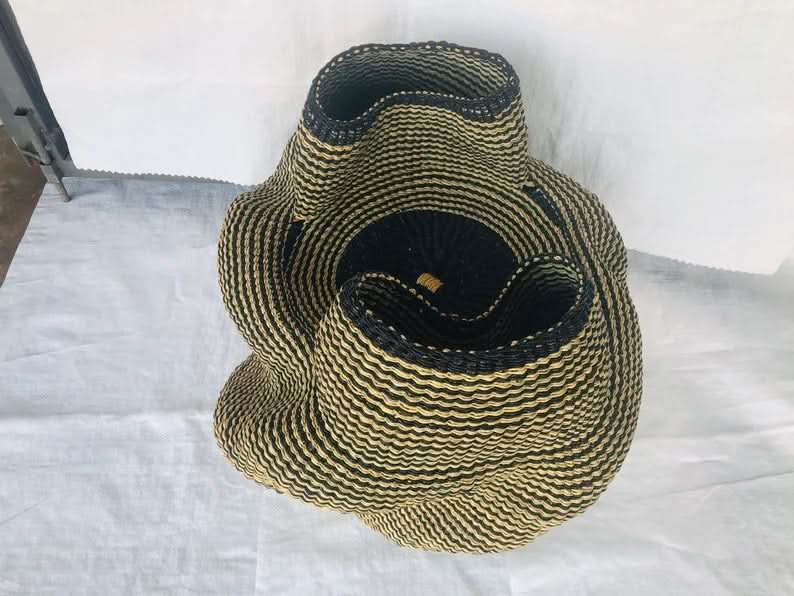Panier Bassabassa à deux têtes à rayures noires