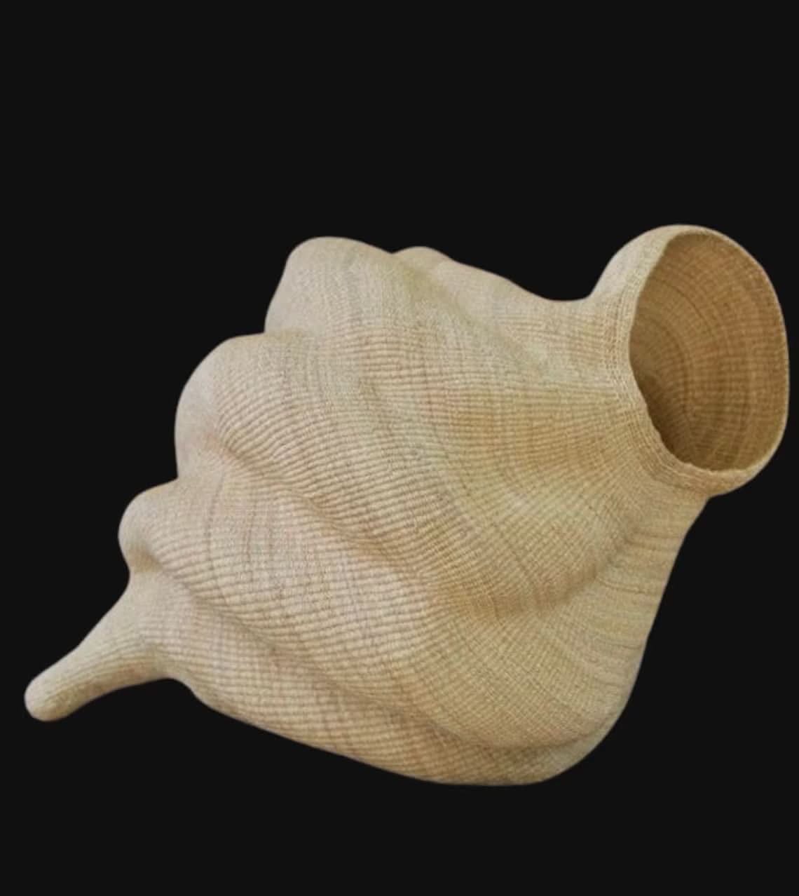 Twisted " Shell " Ghana Basket in Natural