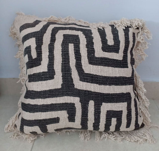 Savannah Print Pillow Black - bohemian-beach-house