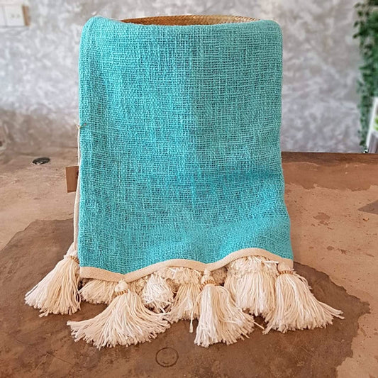 Couverture Aqua Soft Throw avec pompons