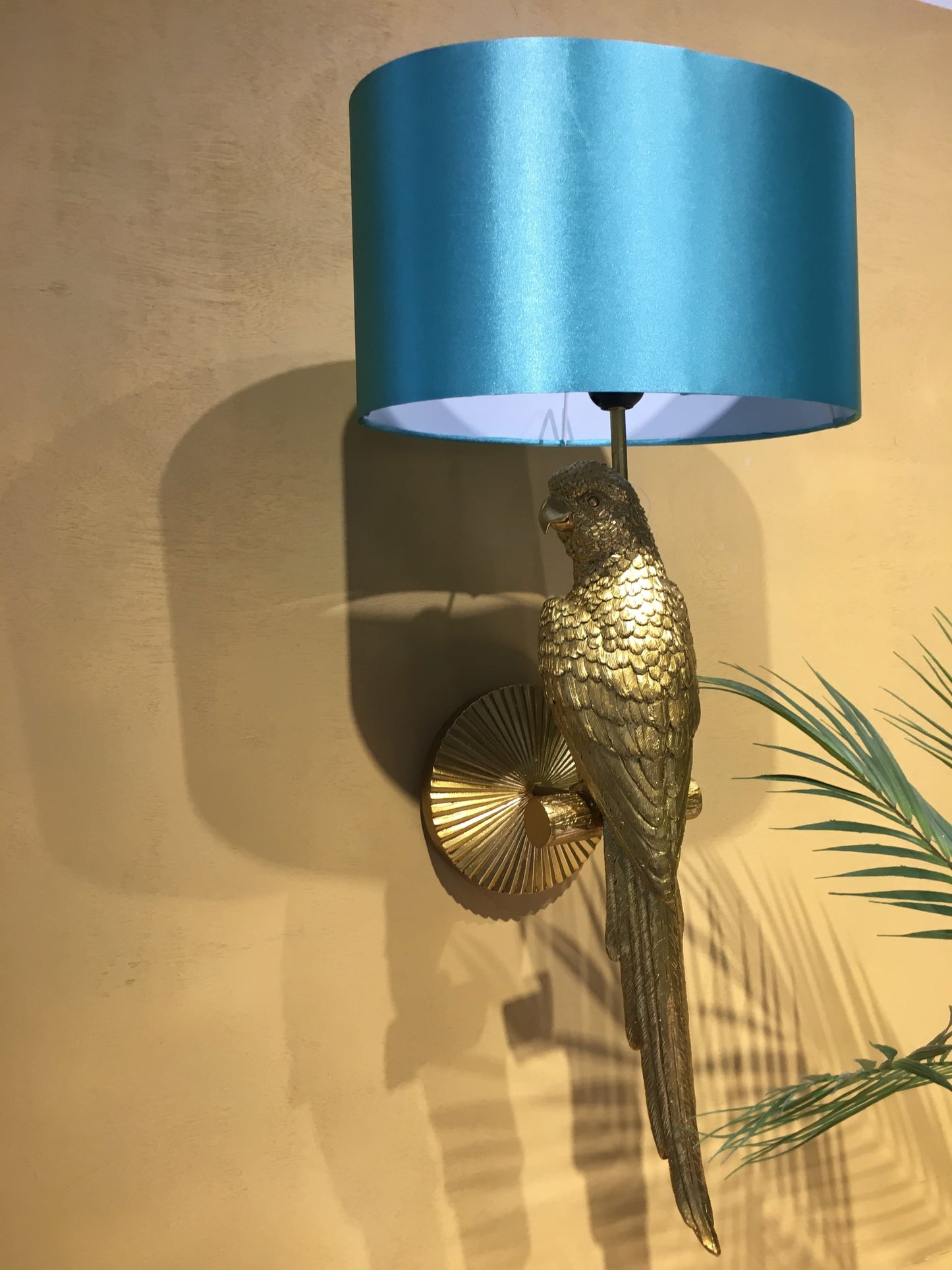 Three Monkeys Table Lamp in Gold Resin