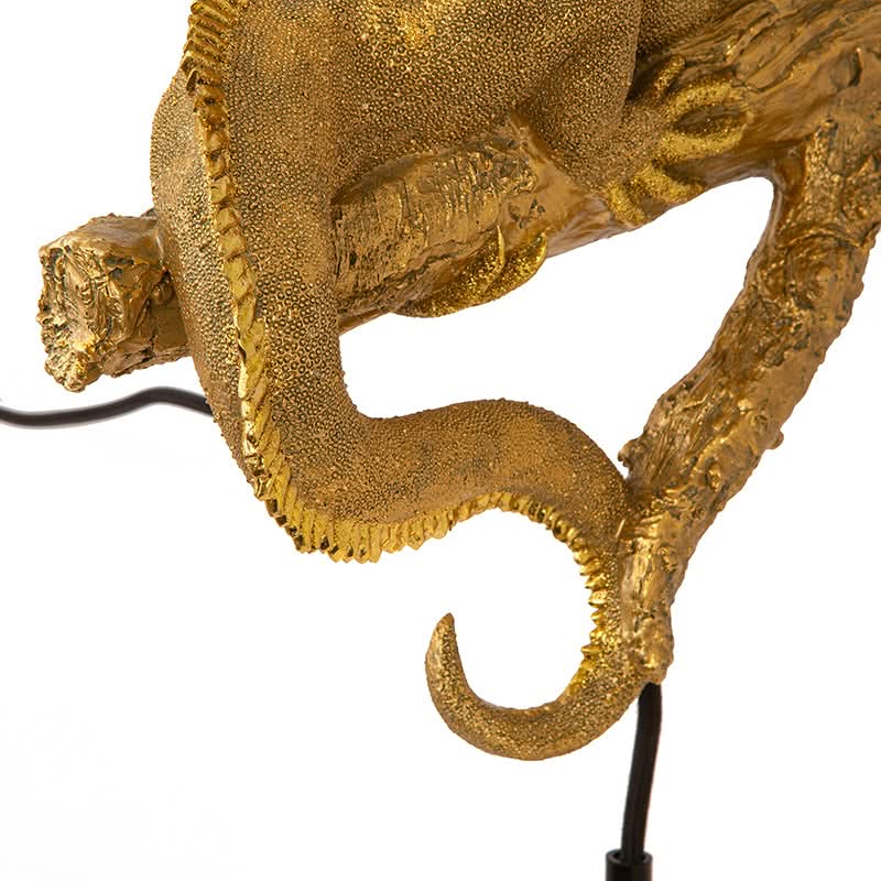 Iguana Wall Lamp