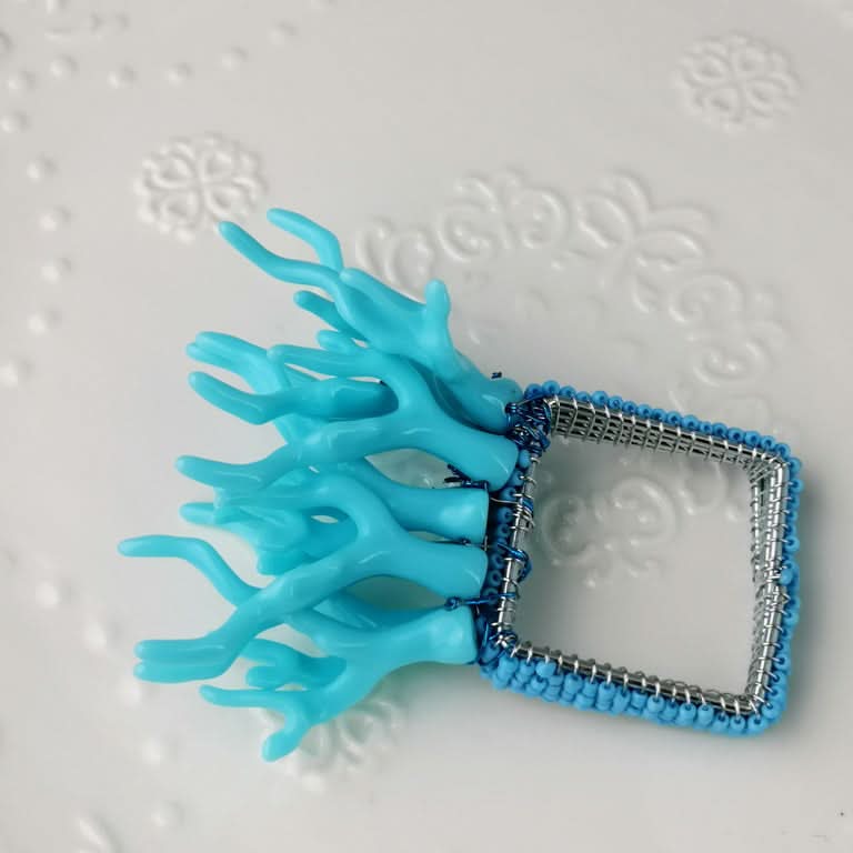 Set of 6 Acrylic Coral Napkin Rings in Multiple Colors