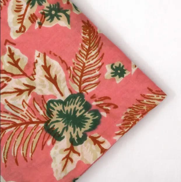 Set of Six Napkins in Pink Tropical Flowers Print