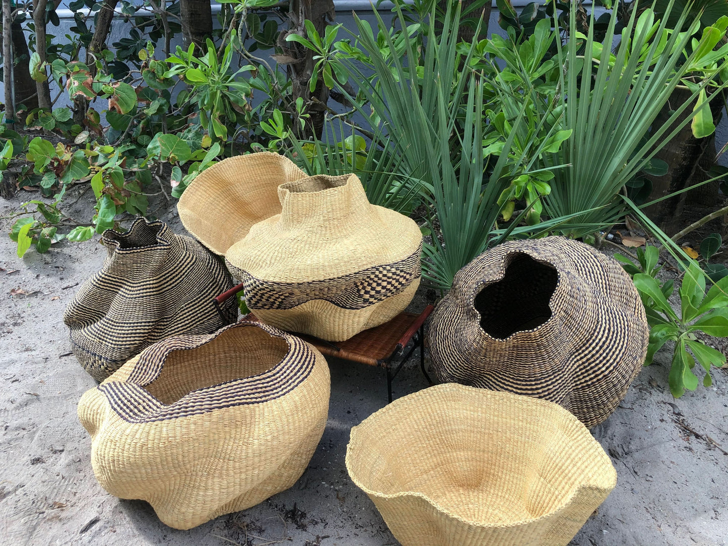 Large twist weave Tribal Ghana Basket in Beige and Black