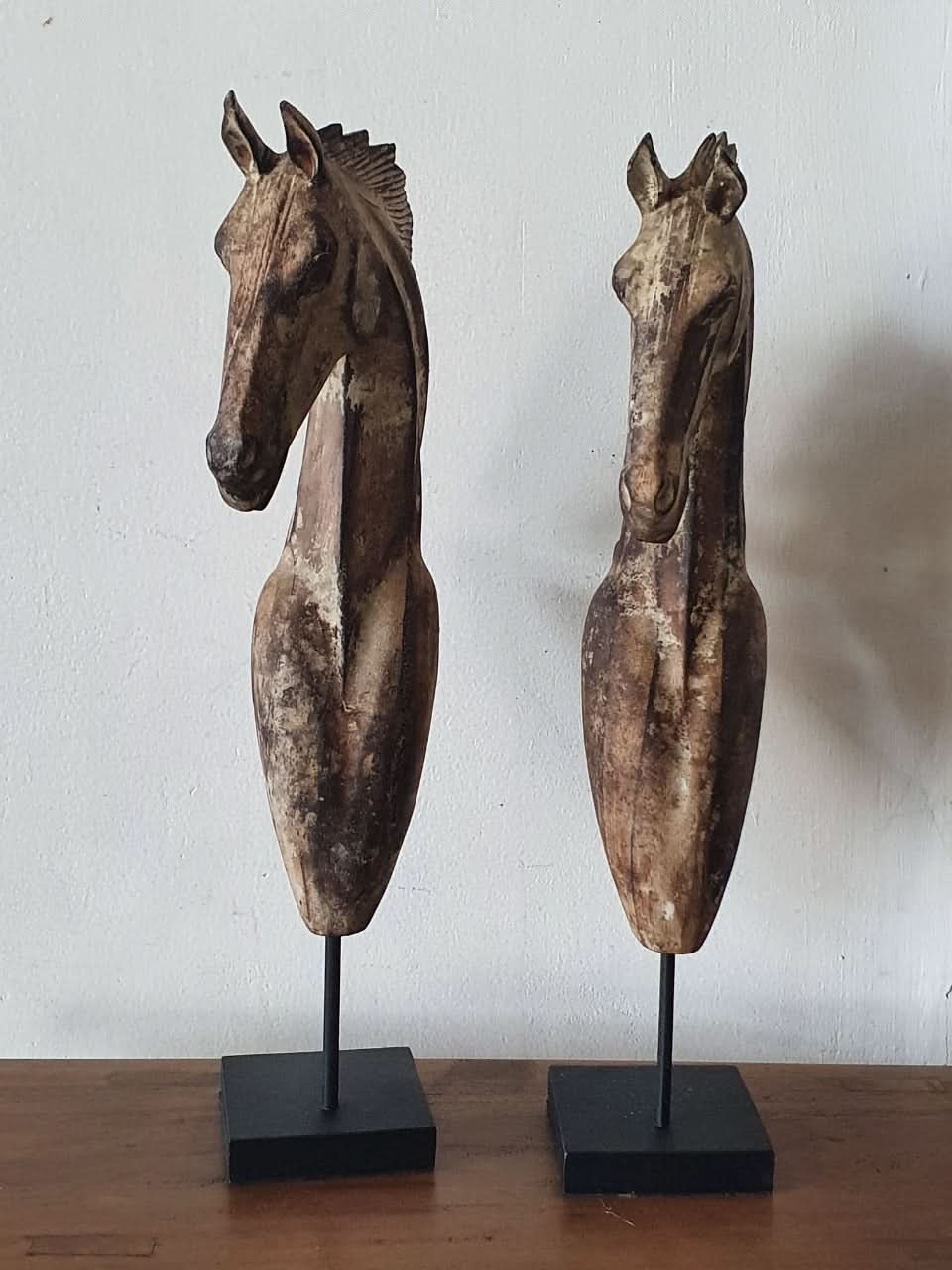 Hand carved Wooden Horse Statue Medium in Dark